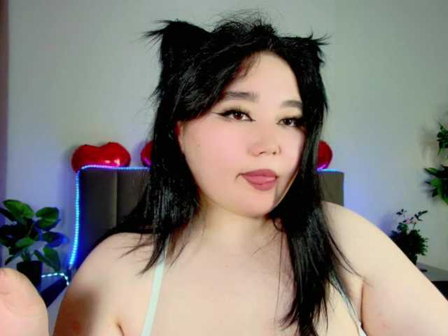 Live sex webcam photo for jiyounghee #277893685