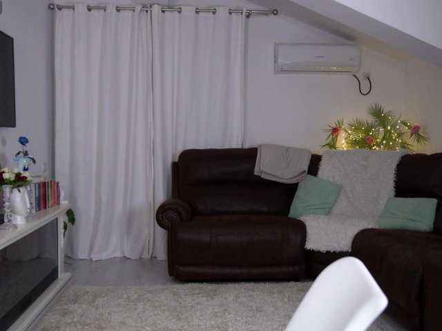 Live sex webcam photo for jocelynnstars #292056713