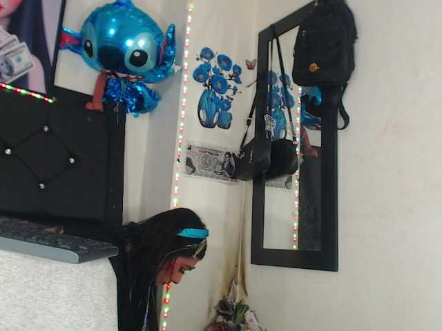 Live sex webcam photo for johannathh #292347321