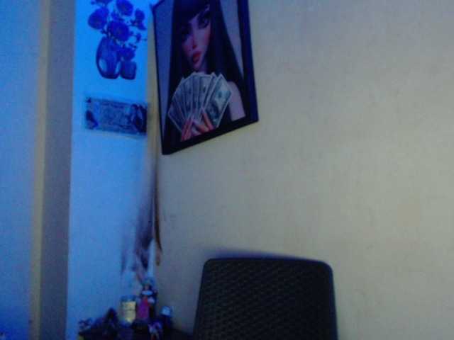 Live sex webcam photo for johannathh #292375917