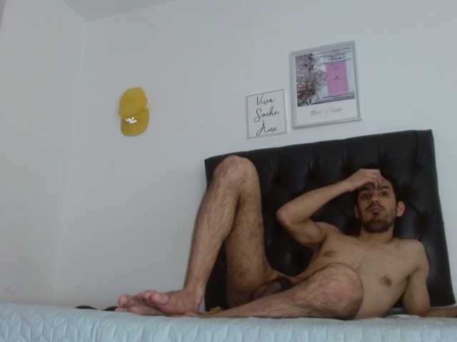 Live sex webcam photo for johanylatino #277645794