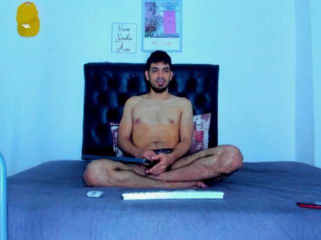 Live sex webcam photo for johanylatino #278094141