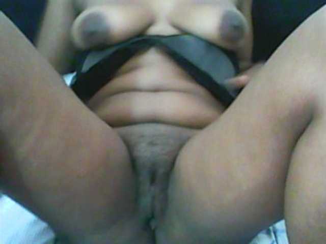 Live sex webcam photo for jojosquirt #271693806