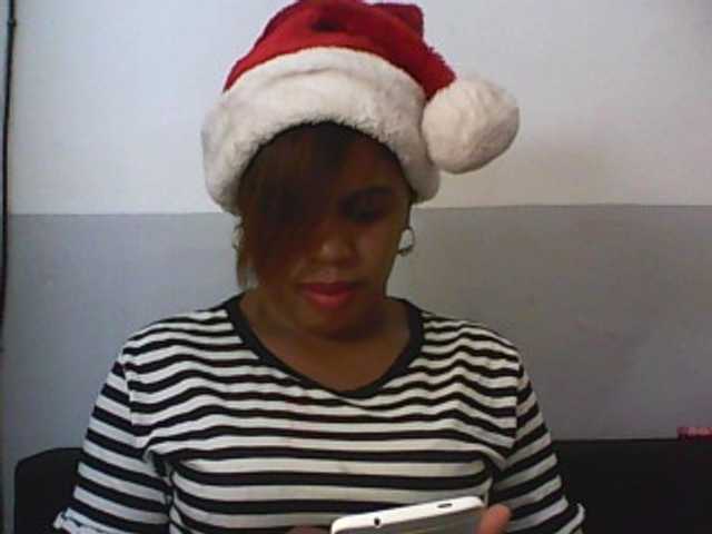 Live sex webcam photo for jojosquirt #271738008