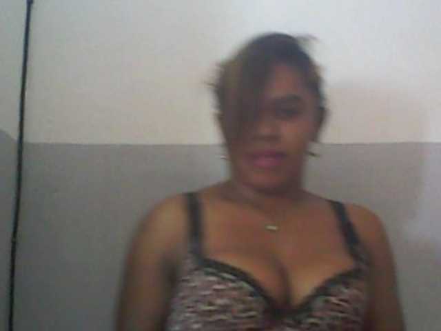 Live sex webcam photo for jojosquirt #271870536