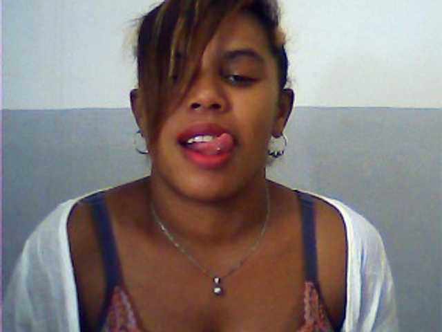 Live sex webcam photo for jojosquirt #271923582