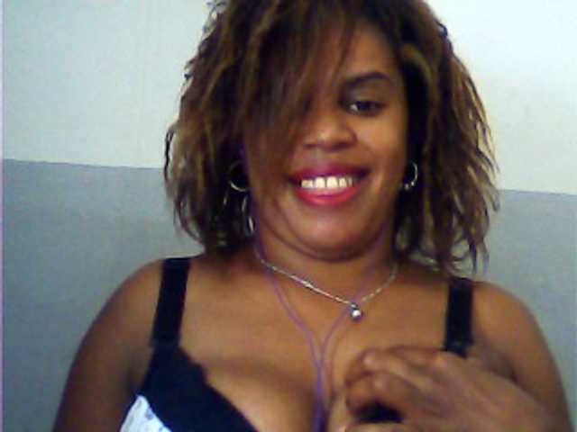 Live sex webcam photo for jojosquirt #271957098