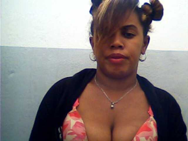 Live sex webcam photo for jojosquirt #272093131