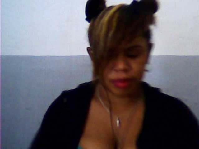 Live sex webcam photo for jojosquirt #272183052