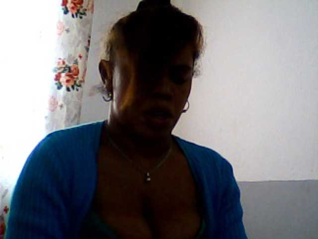 Live sex webcam photo for jojosquirt #272474373