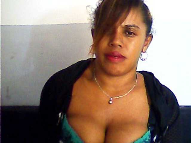 Live sex webcam photo for jojosquirt #272646798