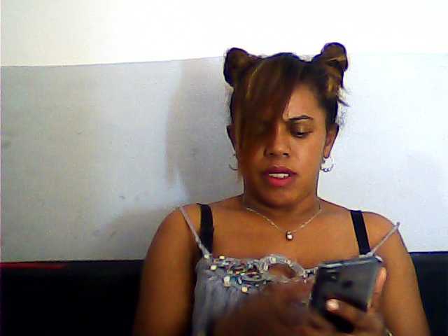 Live sex webcam photo for jojosquirt #272660802