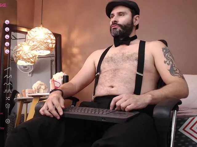 Live sex webcam photo for jonasbeards #277882091