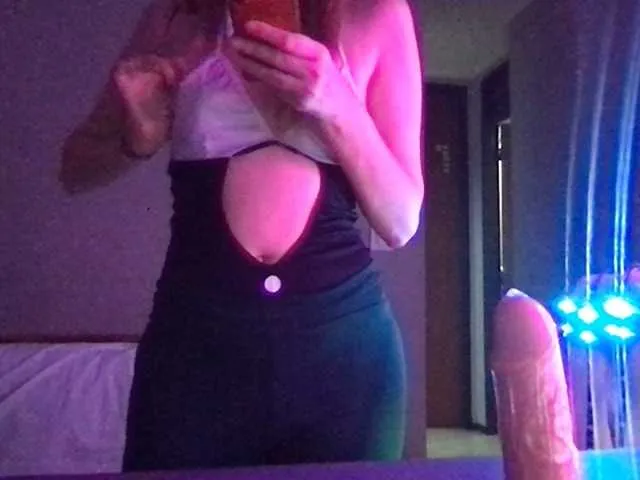 Live sex webcam photo for jonymarta #278289531