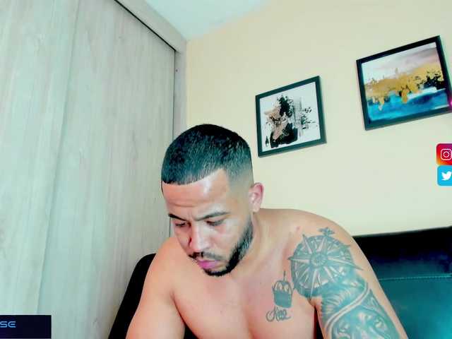 Live sex webcam photo for joregenarvaez #292399501