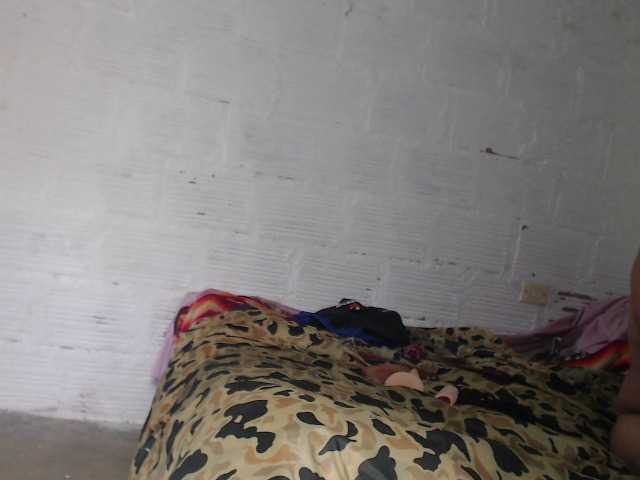 Live sex webcam photo for joreylove #289903318