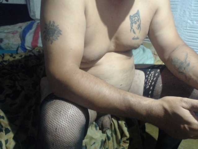 Live sex webcam photo for joreylove #292297849