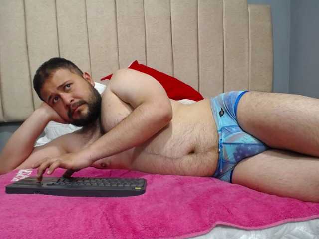 Live sex webcam photo for jose-miel #275694467