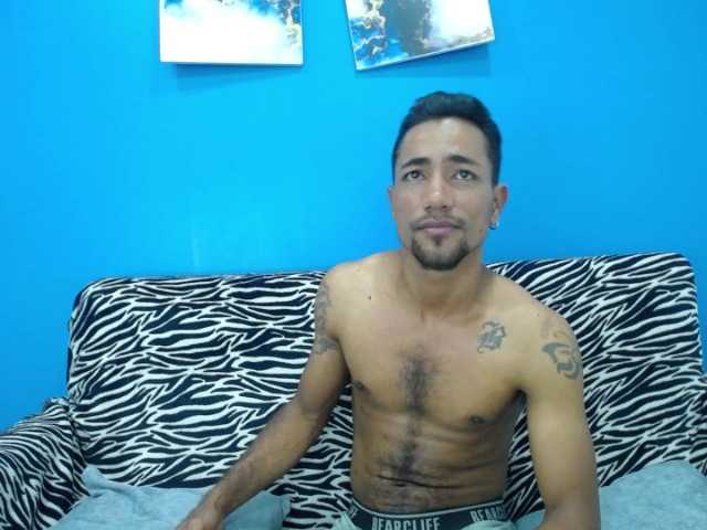 Live sex webcam photo for jossue28-- #278123629