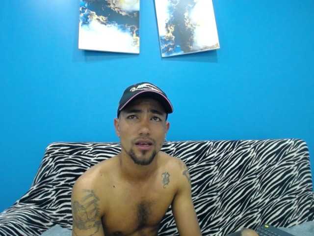 Live sex webcam photo for jossue28-- #278134988