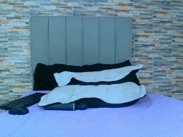 Live sex webcam photo for joyiva #291742916