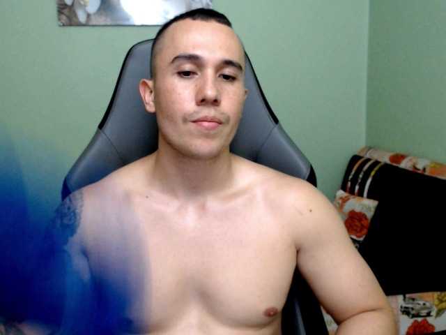 Live sex webcam photo for juan-Jimenez #275600975