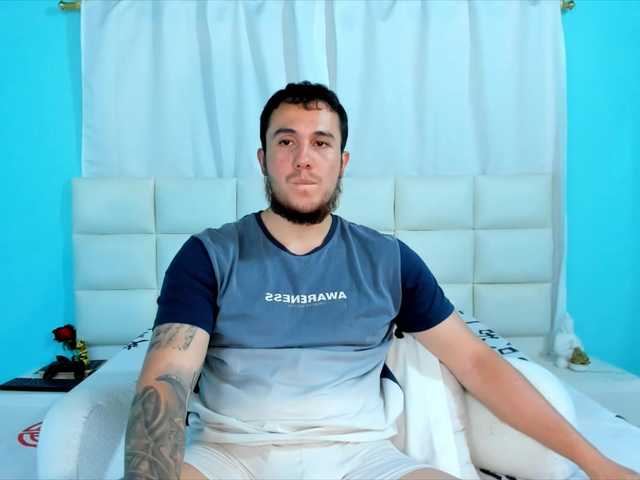 Live sex webcam photo for juan-Jimenez #291786951