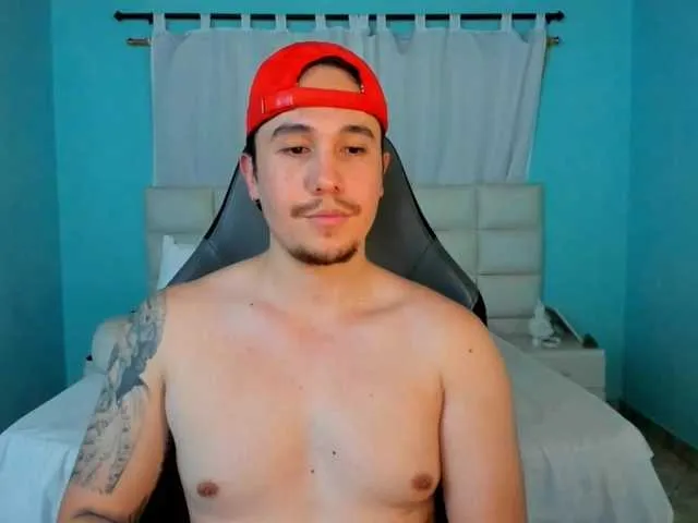 Live sex webcam photo for juan-Jimenez #293269814