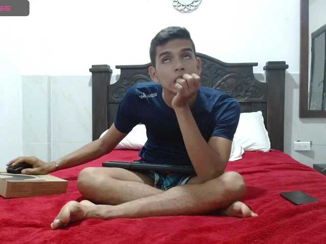 Live sex webcam photo for juan-lopez2a #276511072