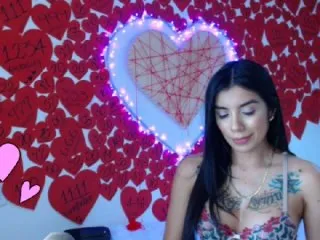 Live sex webcam photo for juanita-fox #145123000