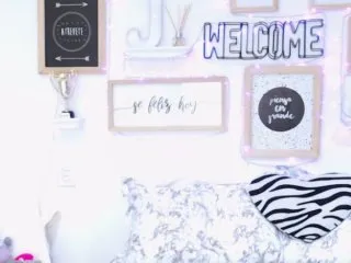 Live sex webcam photo for juanita-fox #148207614