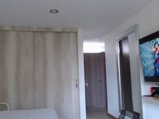 Live sex webcam photo for juanita-fox #153177924