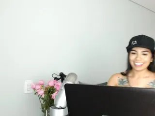 Live sex webcam photo for juanita-fox #163516333