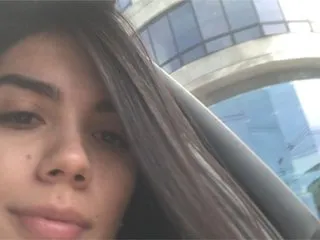 Live sex webcam photo for juanita-fox #172686934