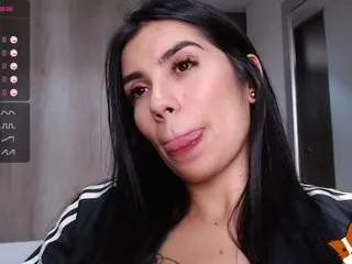 Live sex webcam photo for juanita-fox #178316520