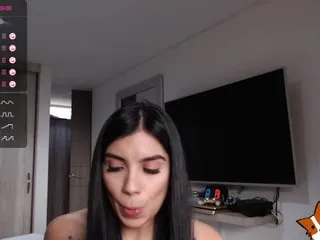 Live sex webcam photo for juanita-fox #178322167