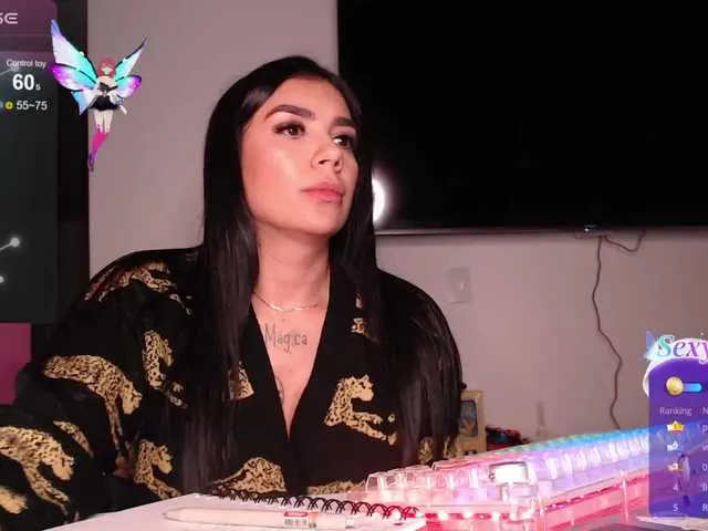 Live sex webcam photo for juanita-fox #278098404