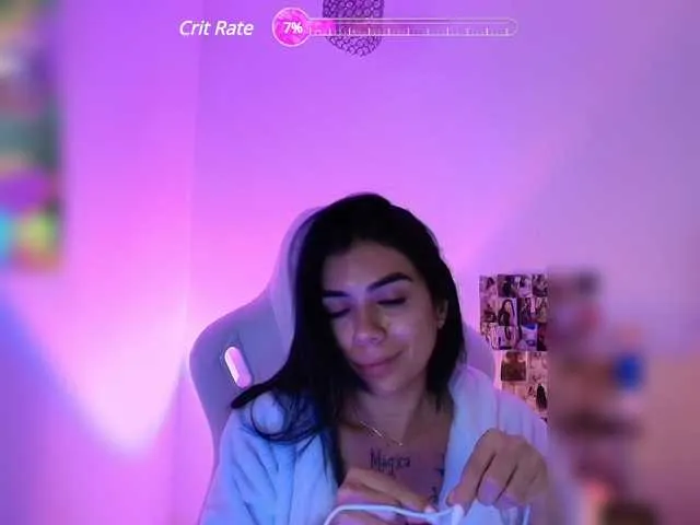 Live sex webcam photo for juanita-fox #290996933