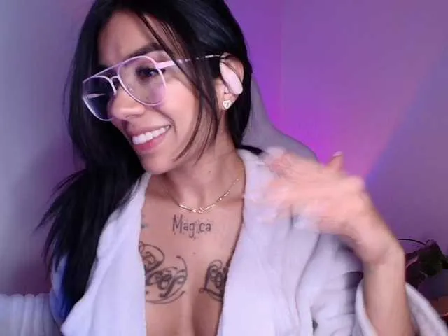 Live sex webcam photo for juanita-fox #291032981