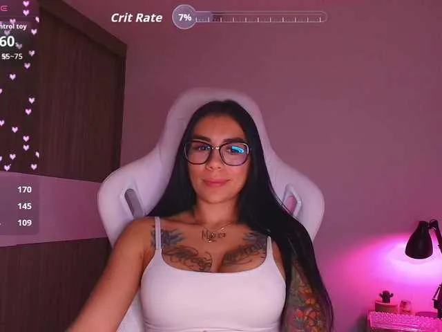 Live sex webcam photo for juanita-fox #291673404