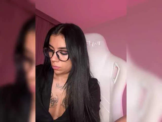 Live sex webcam photo for juanita-fox #291697707