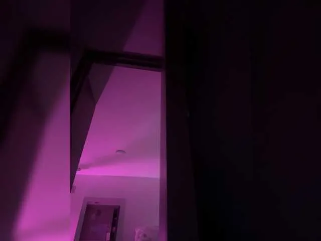 Live sex webcam photo for juanita-fox #292341042