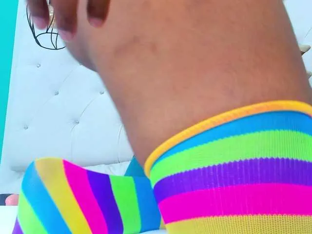 Live sex webcam photo for juanitahorny #274347488