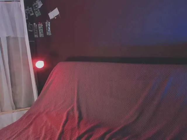 Live sex webcam photo for juby-yubi #292369136