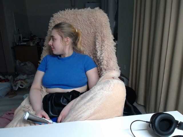 Live sex webcam photo for jucieLussie #272890951