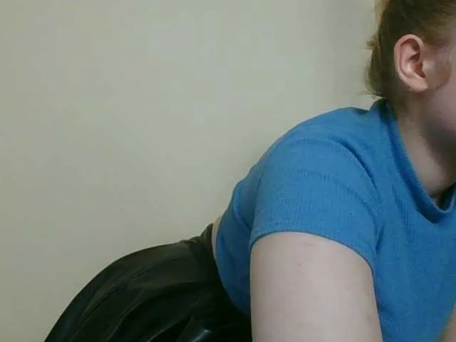 Live sex webcam photo for jucieLussie #273607148