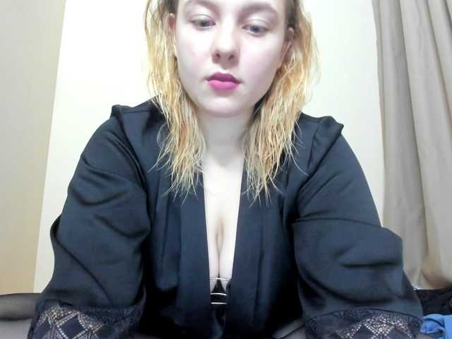 Live sex webcam photo for jucieLussie #274103906