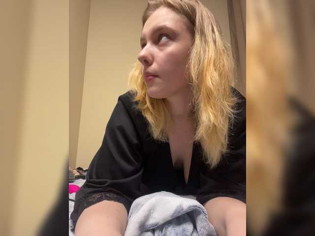 Live sex webcam photo for jucieLussie #274242312