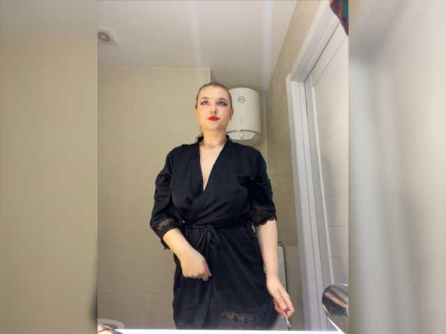 Live sex webcam photo for jucieLussie #275534119