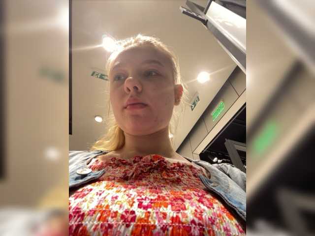 Live sex webcam photo for jucieLussie #276398543